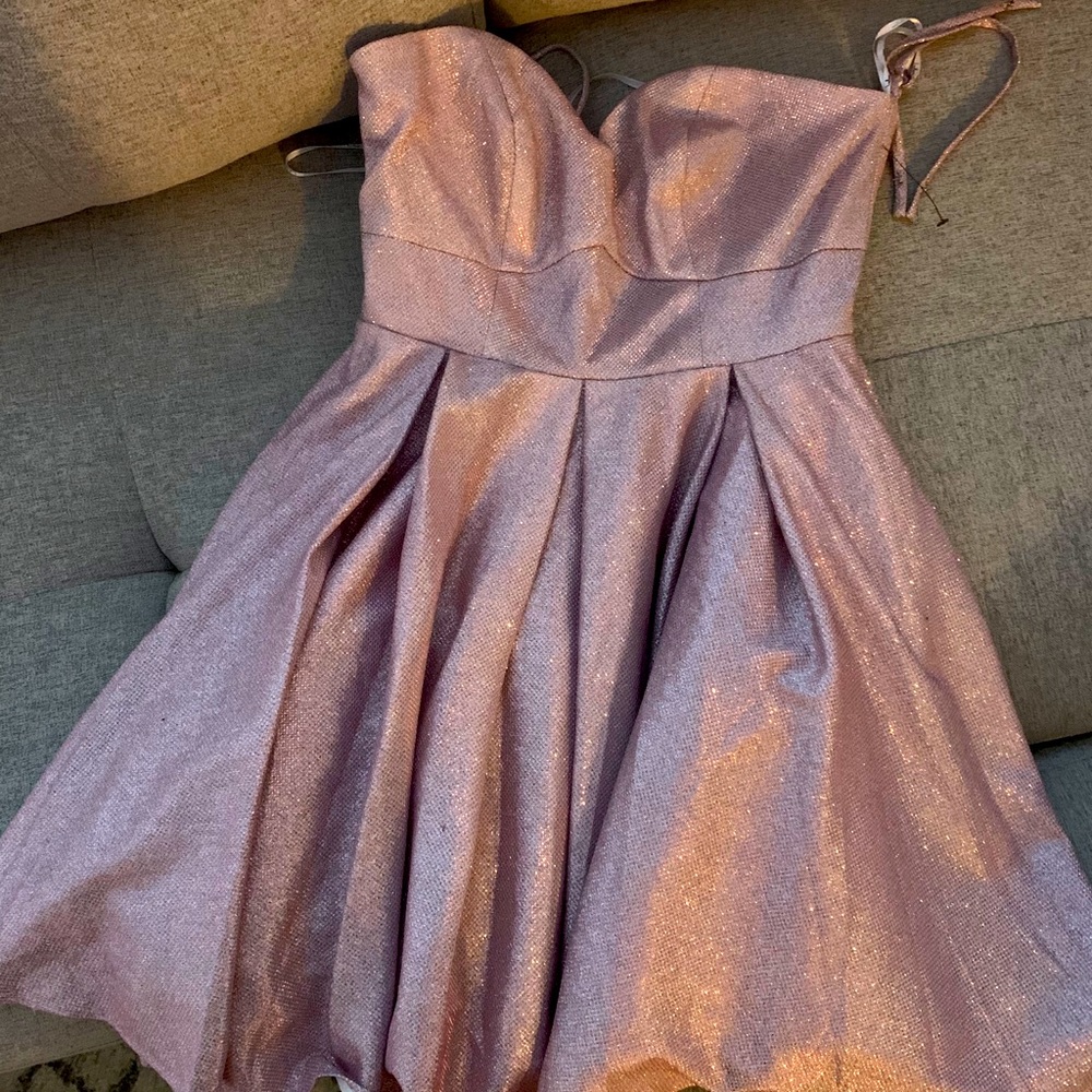 Beautiful backless Lulus pink dress- new